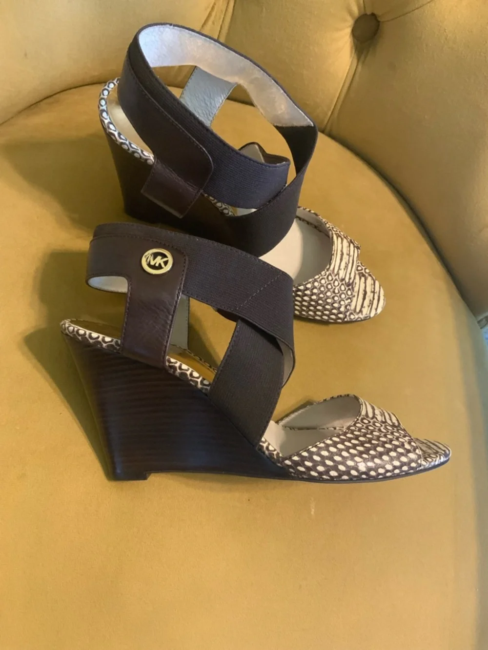Michael Kors Navy and White Patterned Wedge Sandals NEW bought at Saks 5th Ave